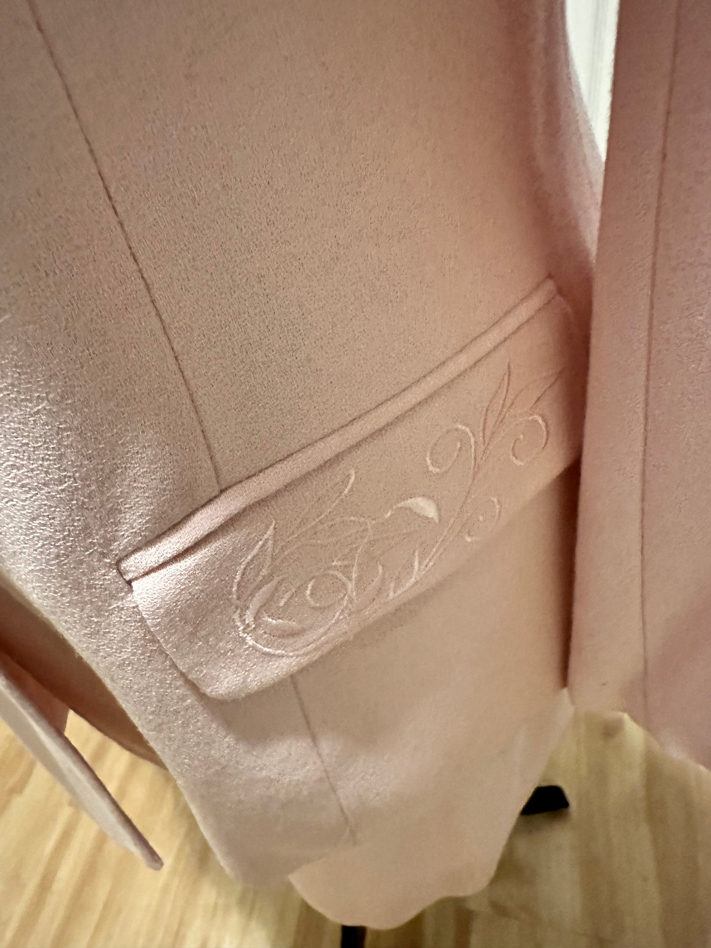 Stunning Casual Corner Two-Piece Dress Suit, US Size 10