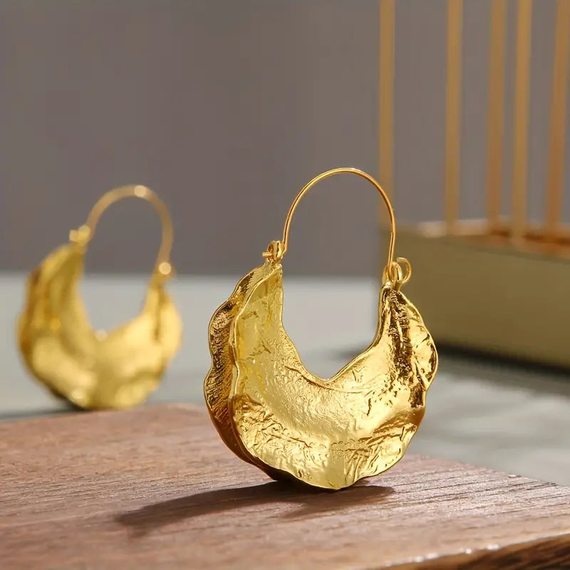 Geometric Rounded Dangle Earrings
