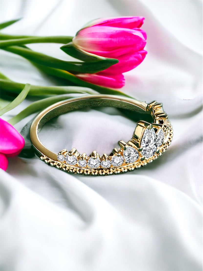 Crown Shape Moissanite Ring
