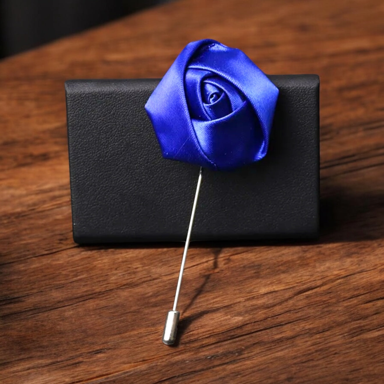 Men’s Rose Lapel Pin - Blue
