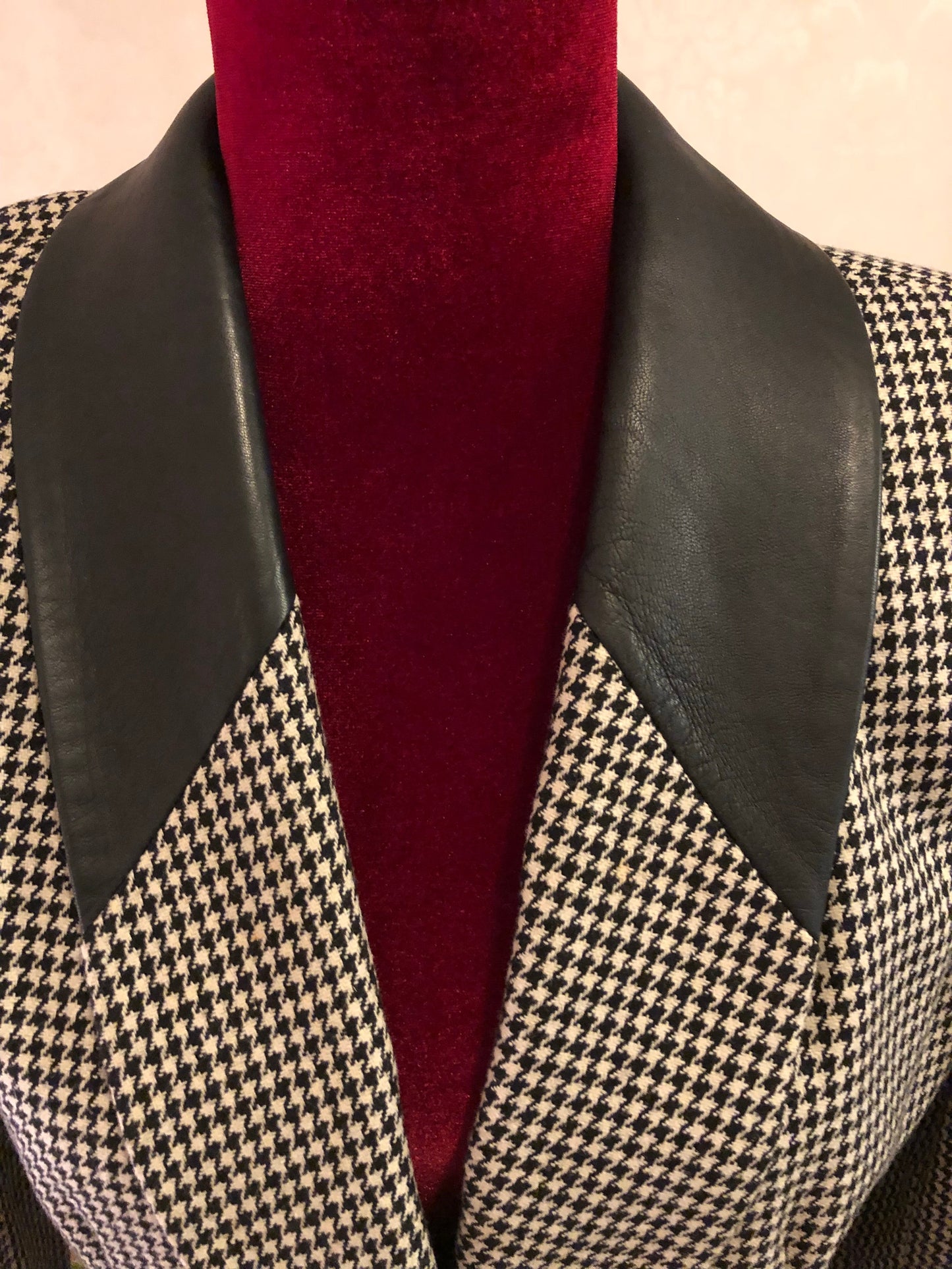 Two-Piece Houndstooth Print Kasper for ASL Jacket and Skirt, US Size 6