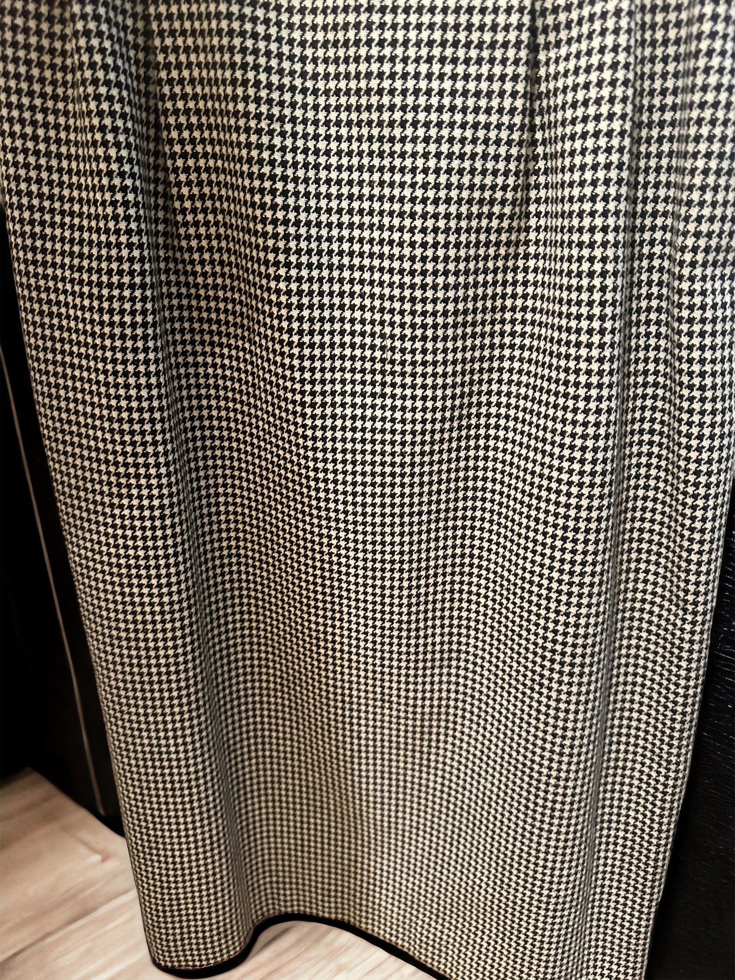 Two-Piece Houndstooth Print Kasper for ASL Jacket and Skirt, US Size 6