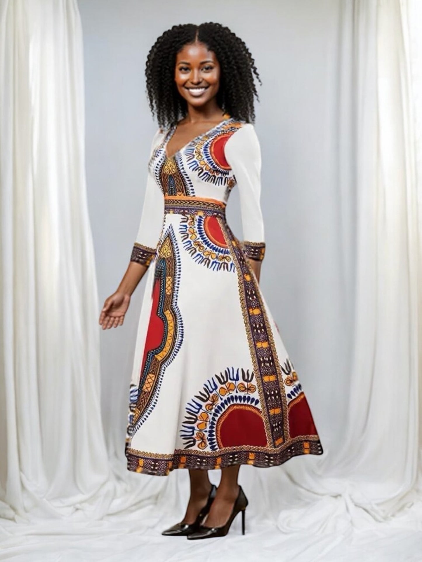 Elegant African Print Maxi Dress – Sizes S to 3XL (White)