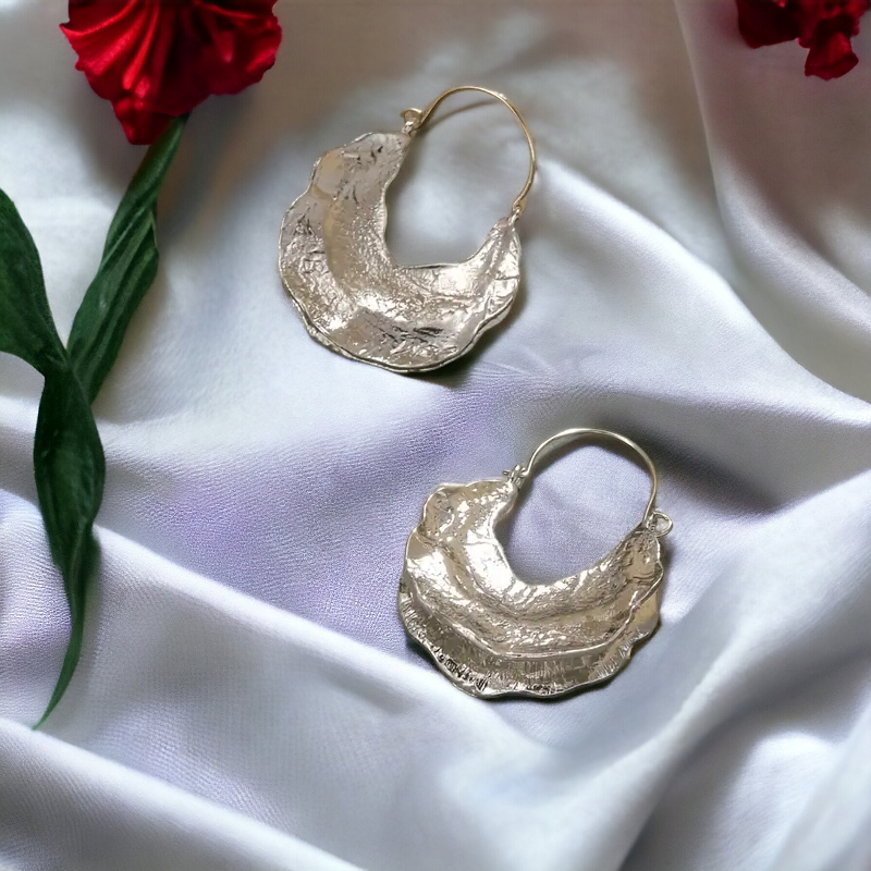 Geometric Rounded Dangle Earrings