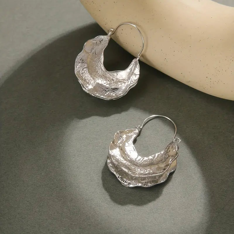 Geometric Rounded Dangle Earrings