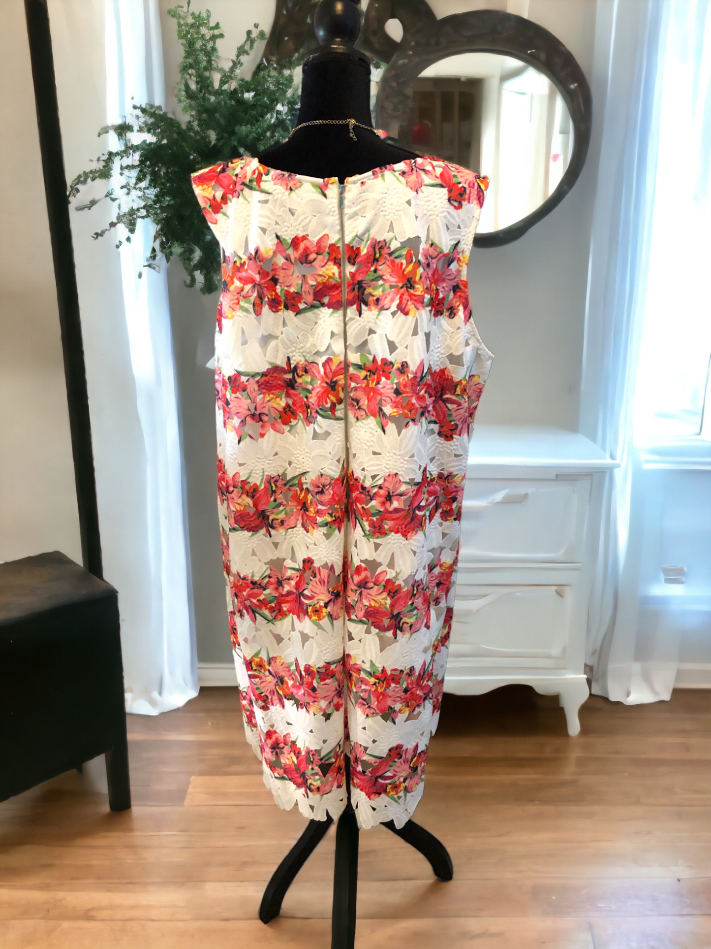 Julia Jordan Embroidered Dress, US Size 24W - NEW