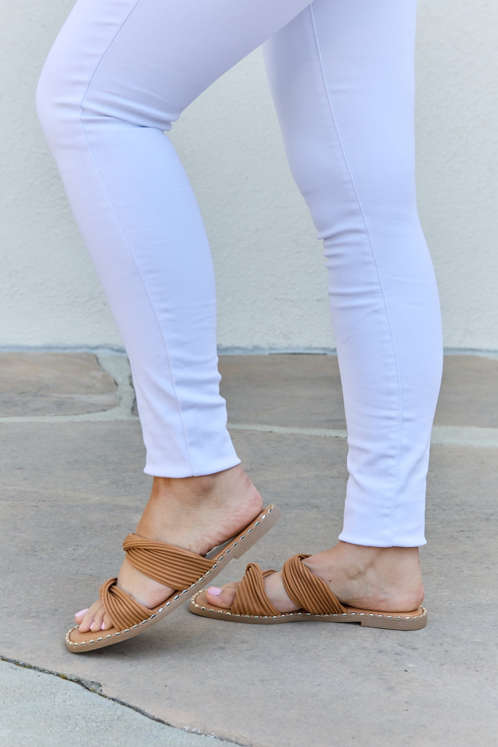 Uylee’s Boutique Summertime Fine Double Strap Twist Sandals
