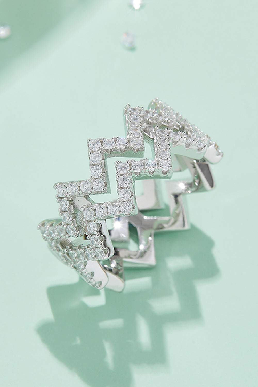Uylees Boutique Moissanite Zigzag Stacking Rings