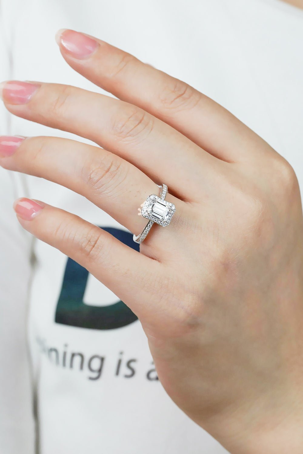 1 Carat Moissanite 925 Sterling Silver Halo Ring - Uylee's Boutique
