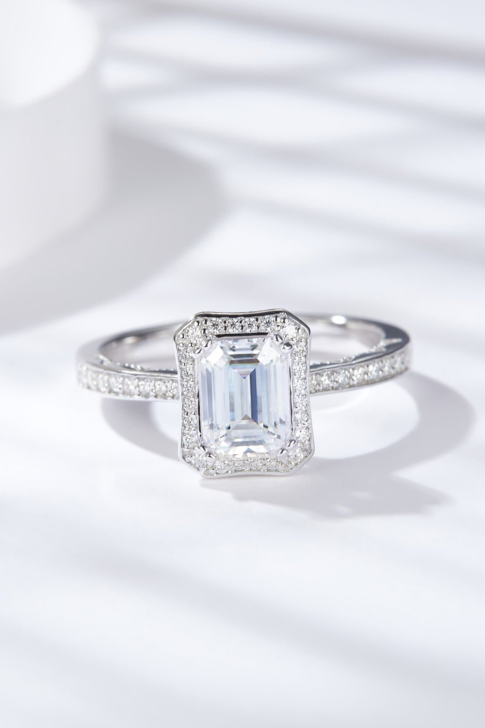 1 Carat Moissanite 925 Sterling Silver Halo Ring - Uylee's Boutique