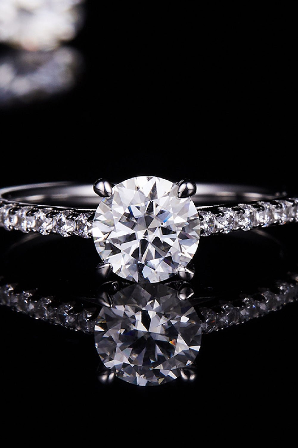 1 Carat Moissanite 925 Sterling Silver Side Stone Ring - Uylee's Boutique