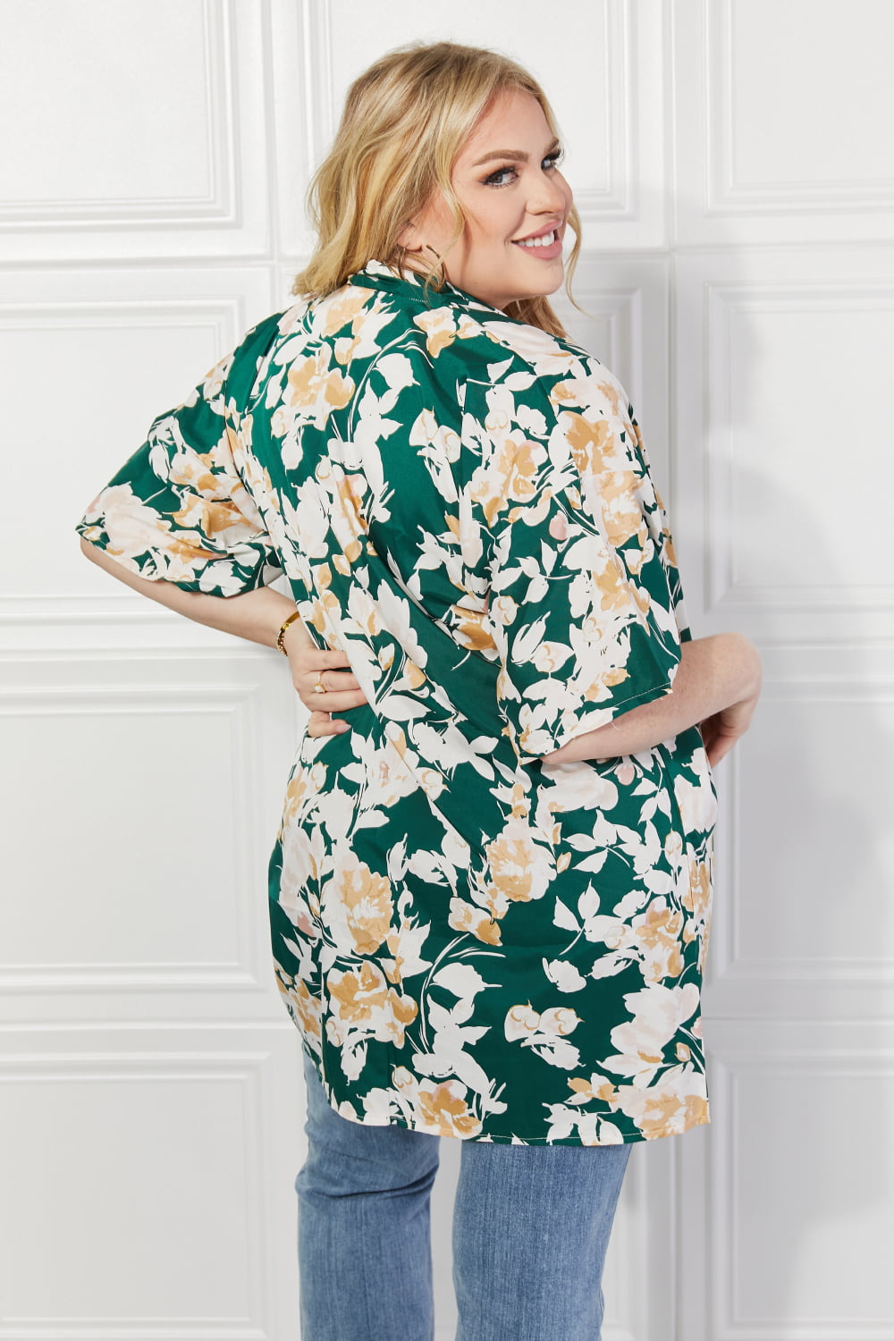 Uylee's Boutique 緑の花柄着物を育てる時間