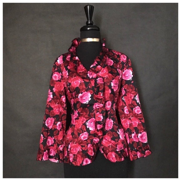 Jones New York Cover Up Top, Size Medium - Gently Used
