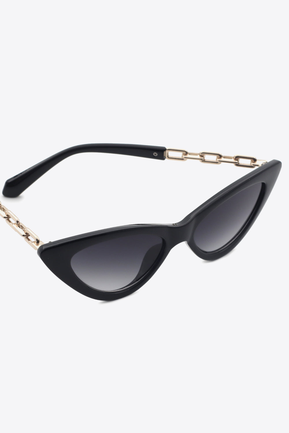 Uylee's Boutique Chain Detail Cat-Eye Sunglasses
