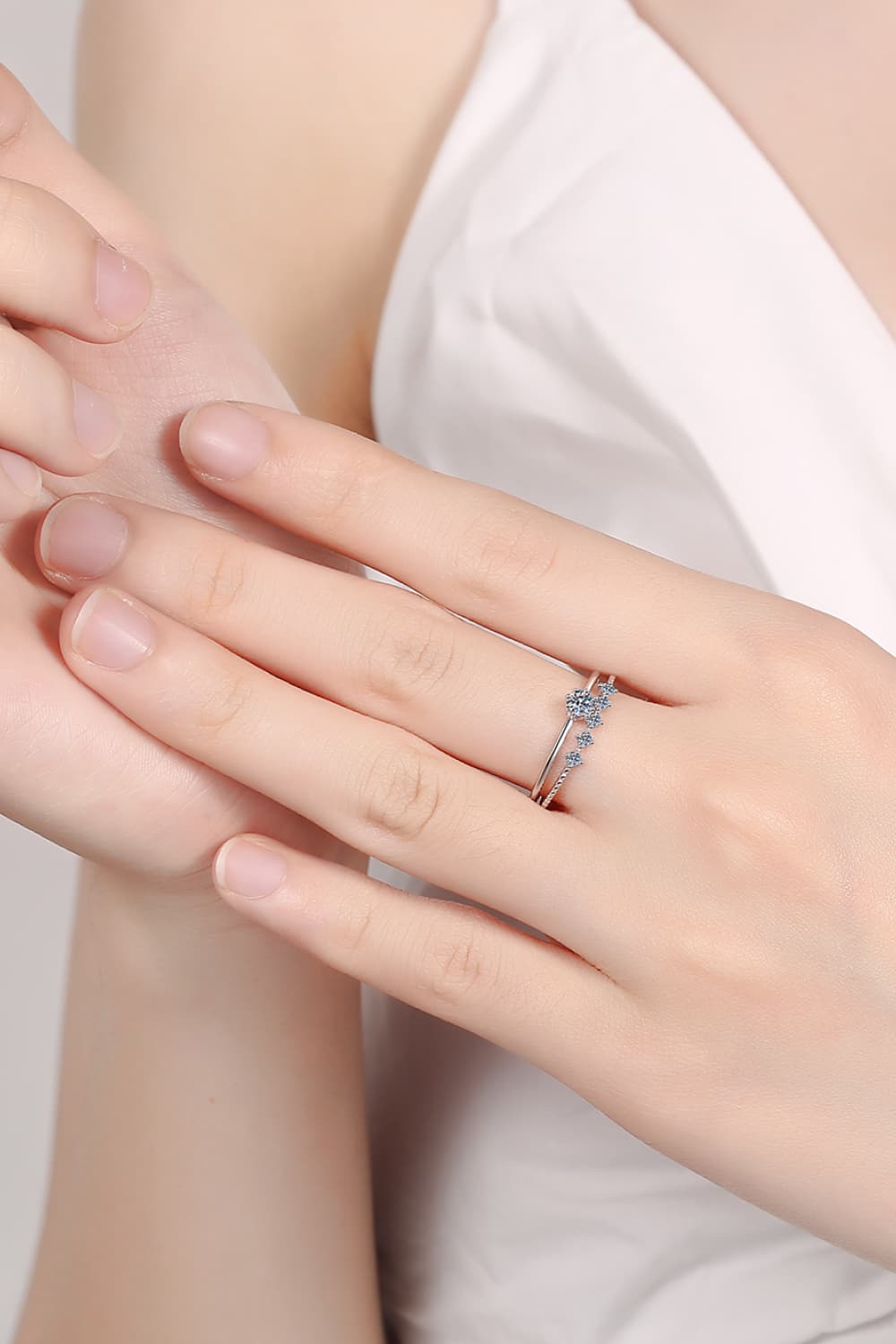Uylees Boutique Moissanite 925 Sterling Silver Two-Piece Ring Set