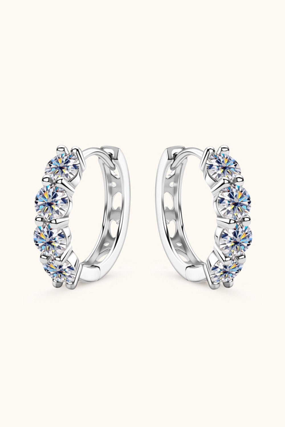 2.4 Carat Moissanite Huggie Earrings - Uylee's Boutique