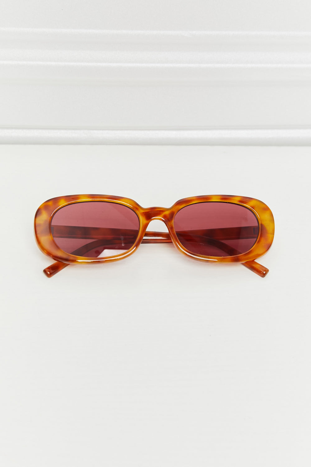 Uylee's Boutique Oval Full Rim Sunglasses