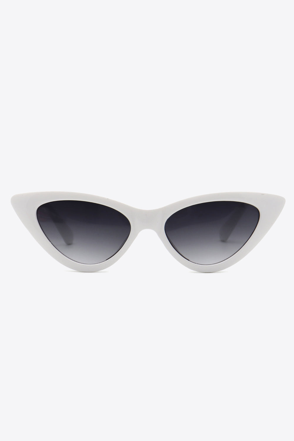 Uylee's Boutique Chain Detail Cat-Eye Sunglasses