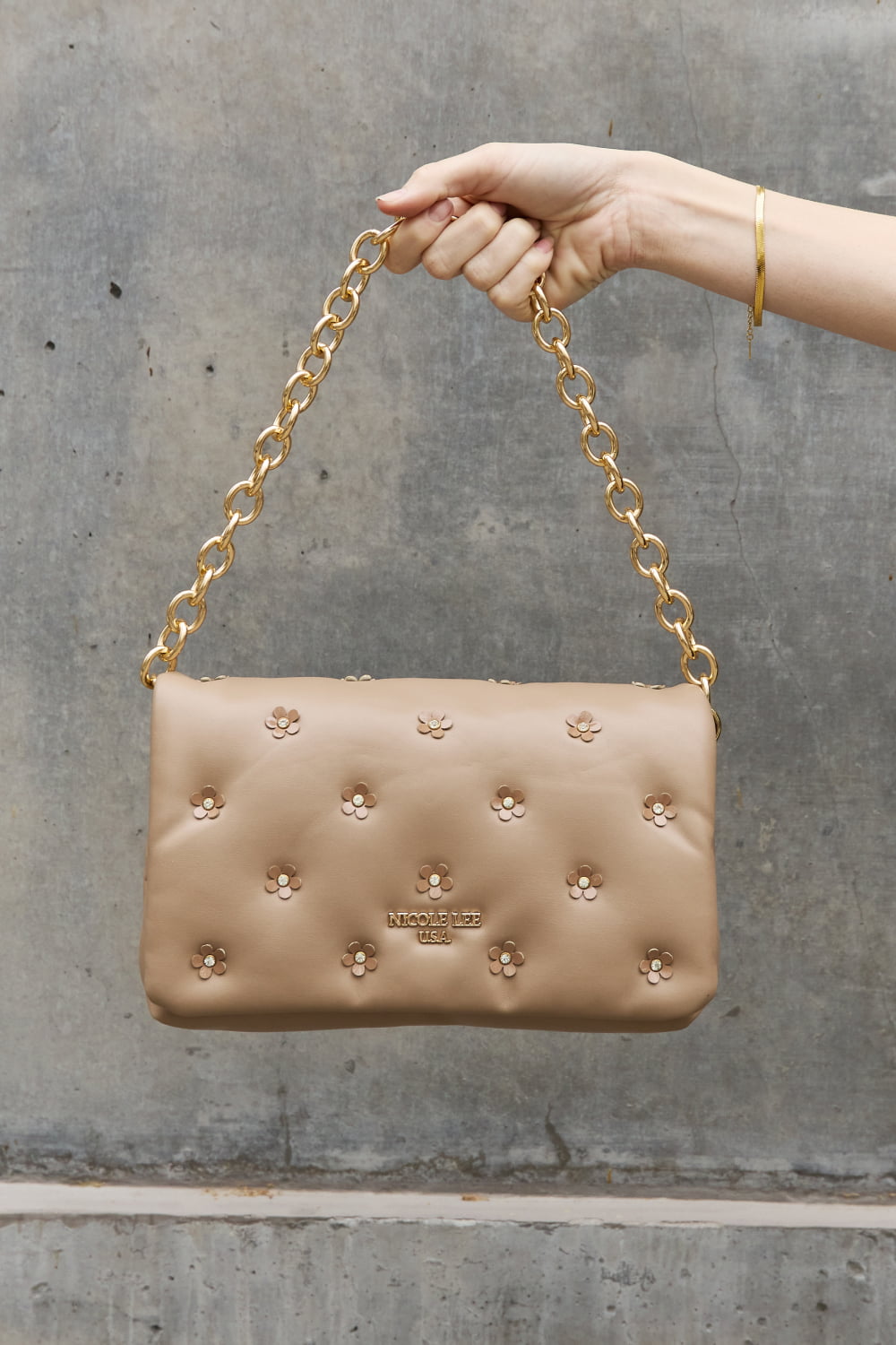 Uylee's Boutique Nicole Lee USA ダイヤモンド フラワー メッセンジャー クロスボディ バッグ