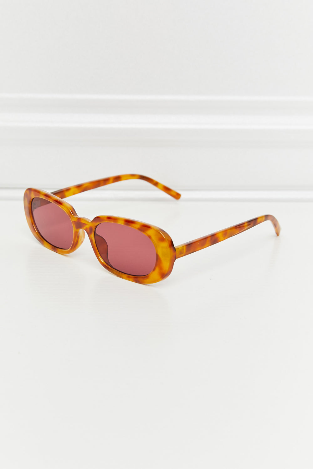 Uylee's Boutique Oval Full Rim Sunglasses