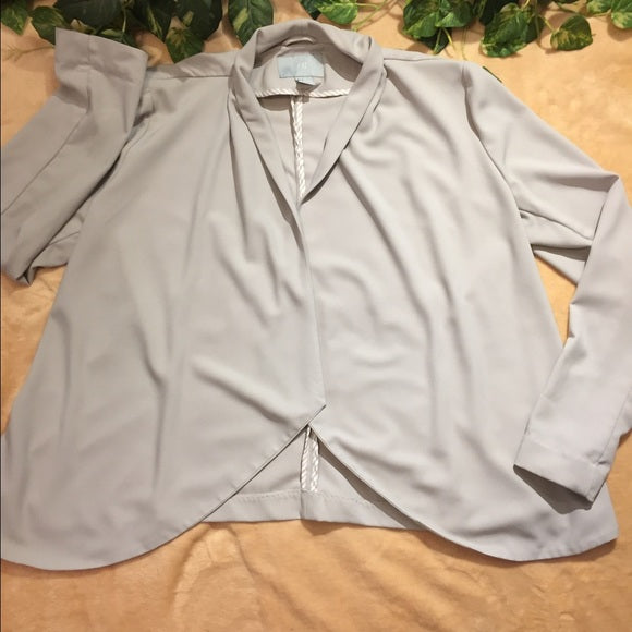 H&M Brand Ladies Cardigan / Bolero, Size US 14 - Gently Used