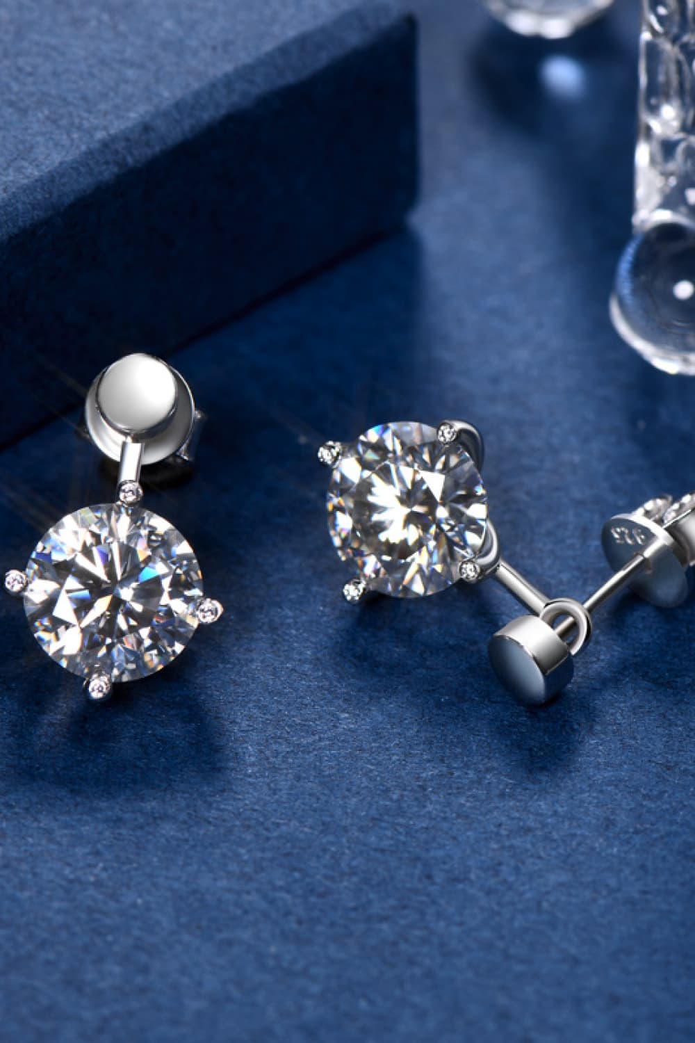 4 Carat Moissanite Drop Earrings - Uylee's Boutique