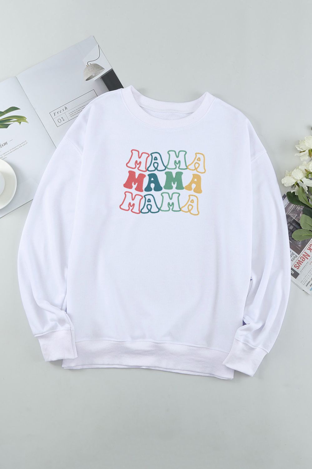 MAMA グラフィック ラウンドネック ドロップショルダー スウェットシャツ