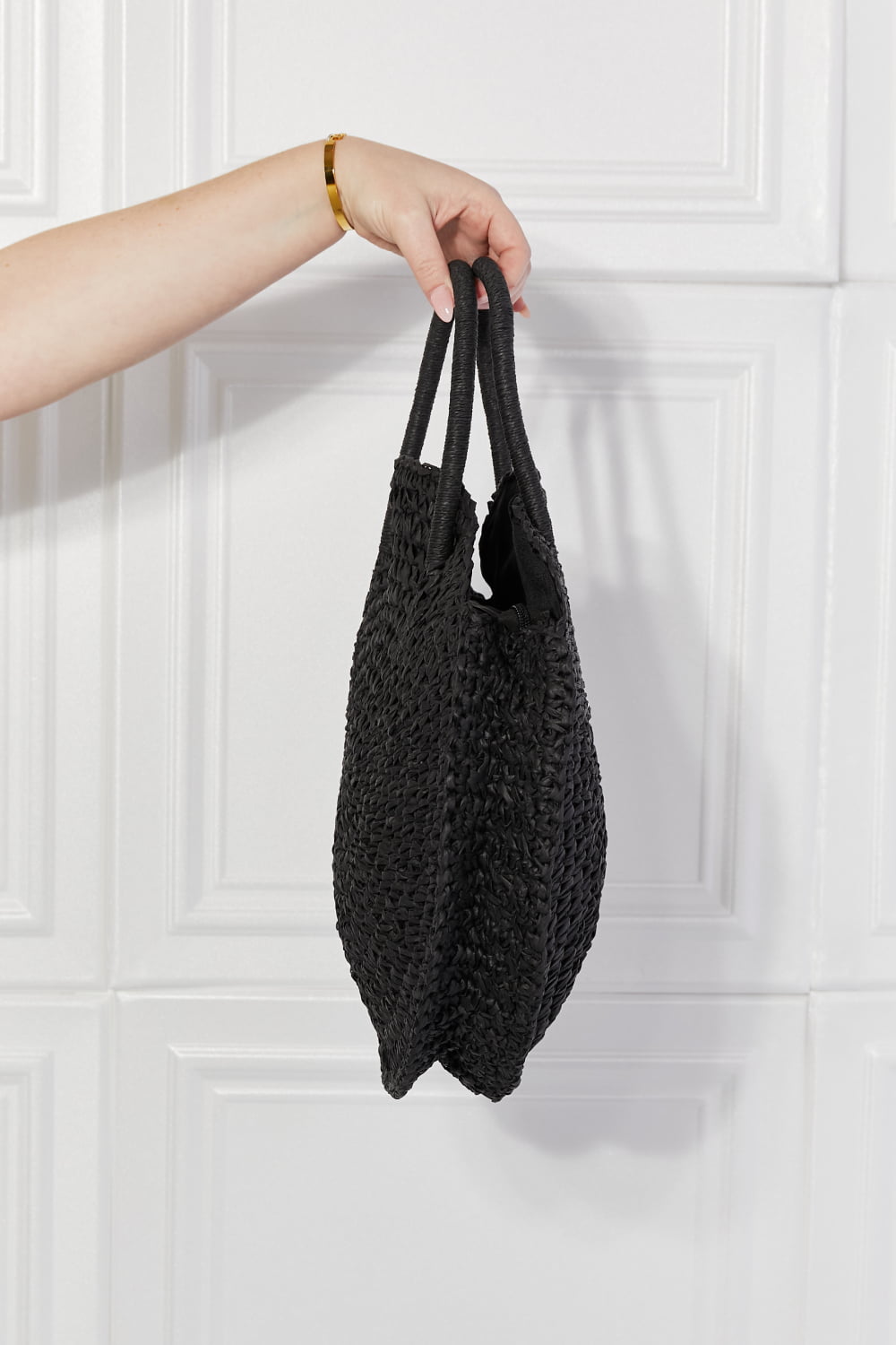 Uylee’s Boutique Justin Taylor Beach Date Straw Rattan Handbag in Black