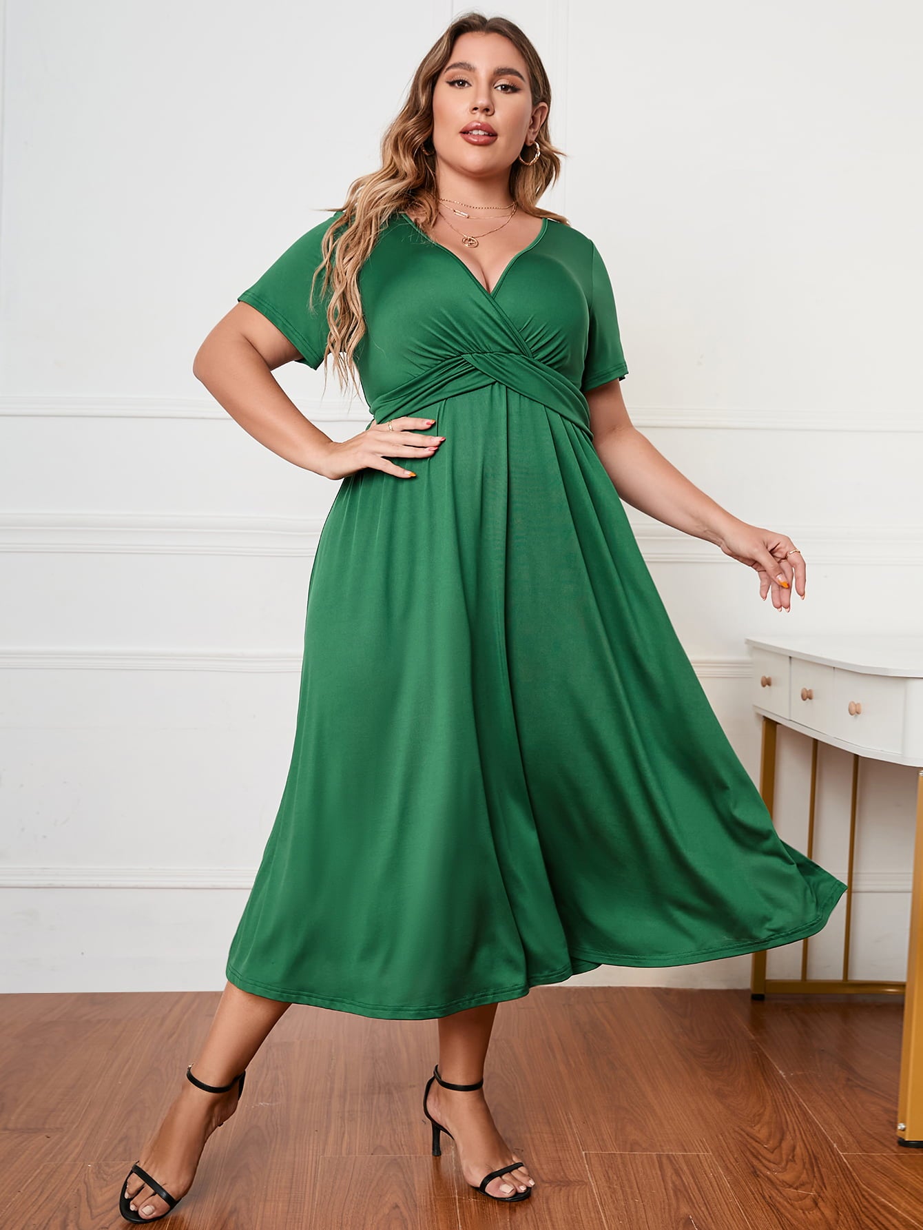 Uylees Boutique Plus Size Short Sleeve Surplice Neck Midi Dress