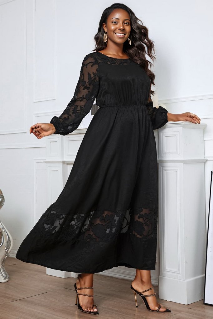 Plus Size Embroidery Round Neck Long Sleeve Maxi Dress