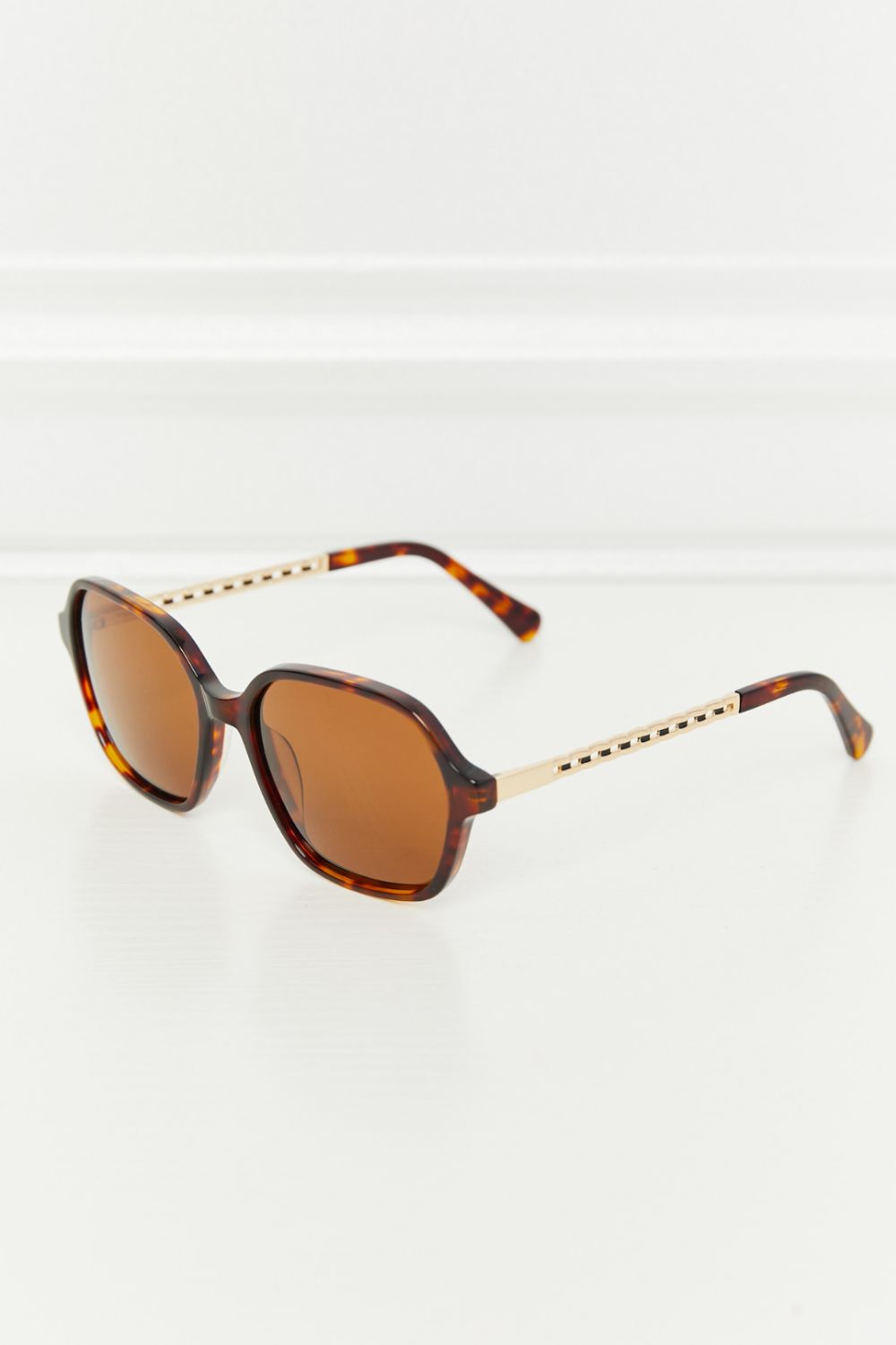 Uylee’s Boutique TAC Polarization Lens Full Rim Sunglasses