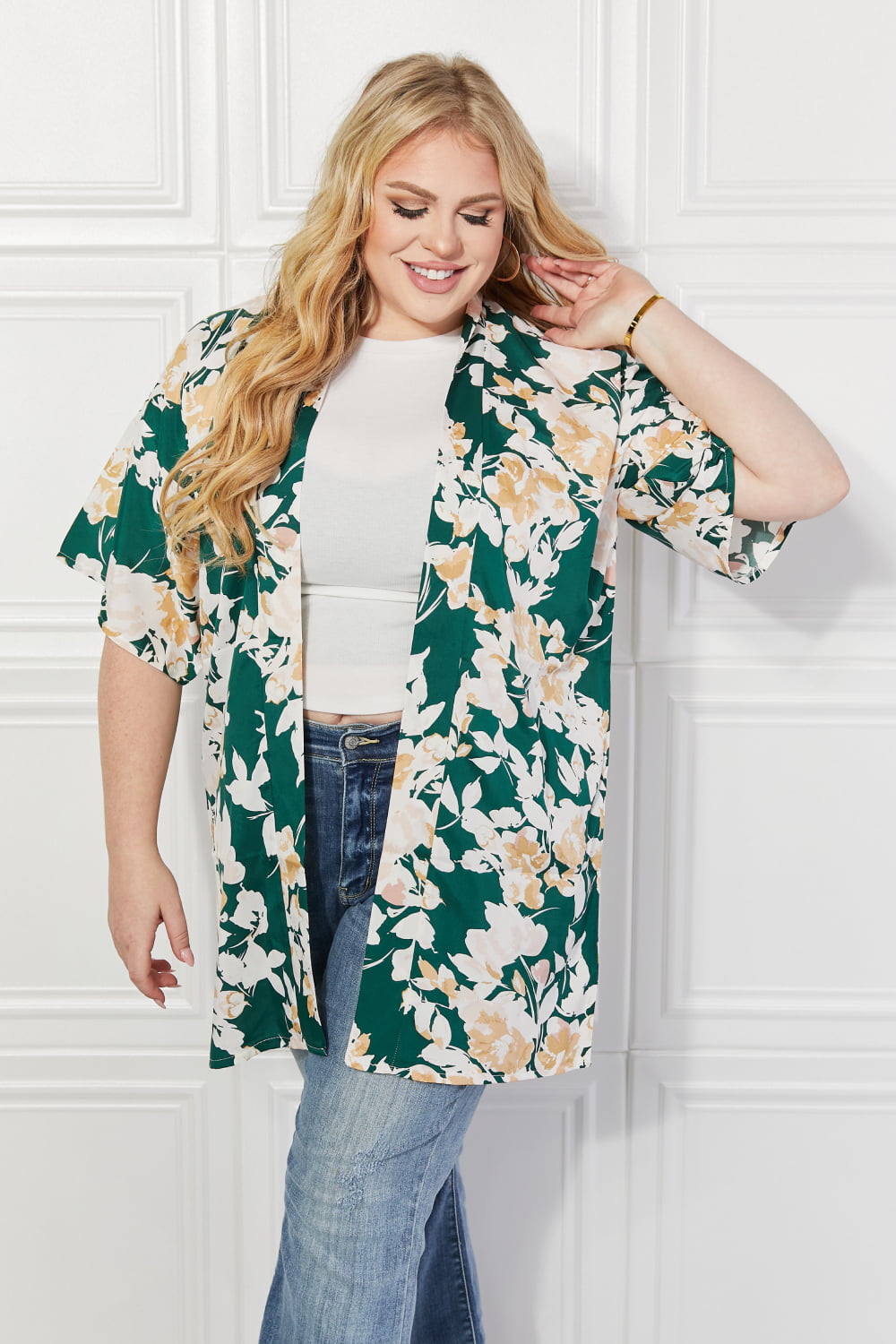 Uylee's Boutique 緑の花柄着物を育てる時間