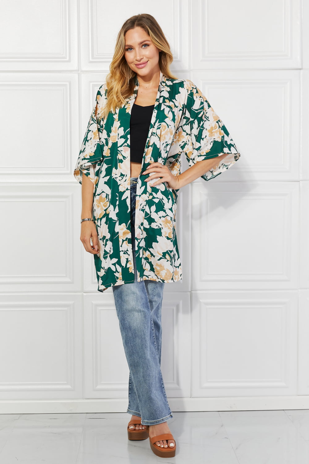 Uylee's Boutique 緑の花柄着物を育てる時間