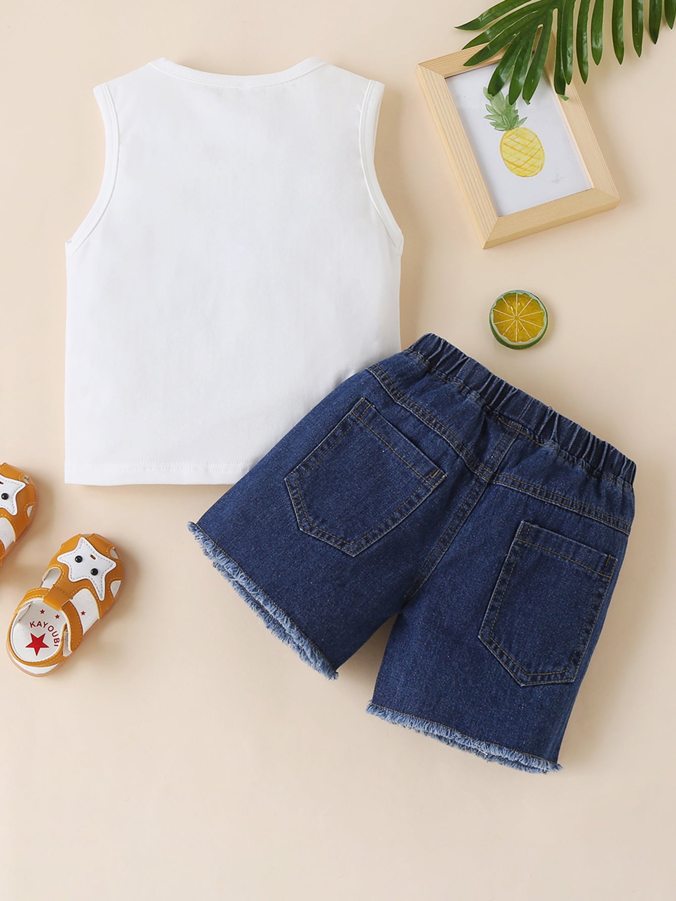 HELLO SUMMER パイナップルグラフィックタンクと切りっぱなしデニムショートパンツセット