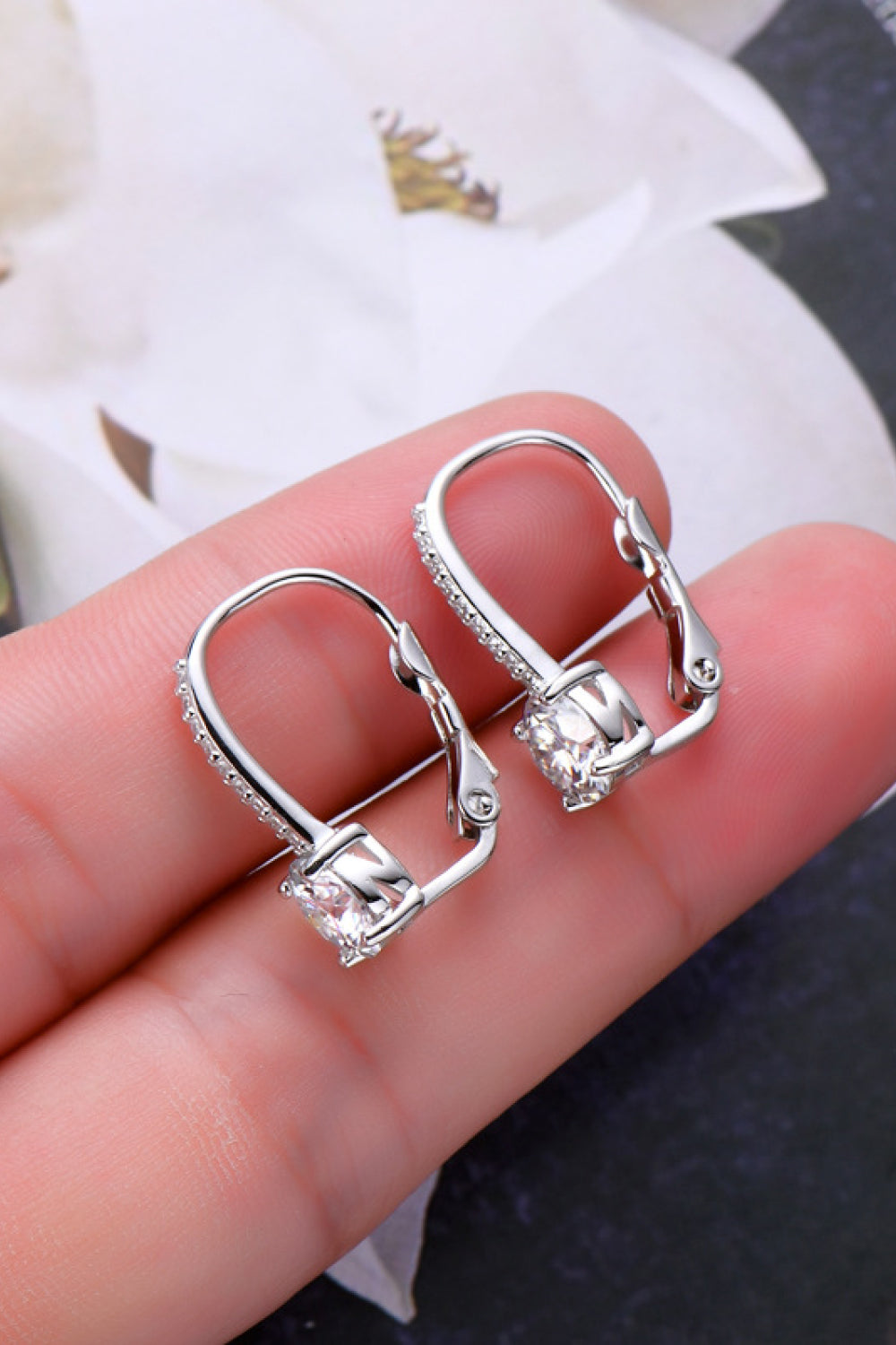 Uylees Boutique 2 Carat Moissanite 925 Sterling Silver Earrings