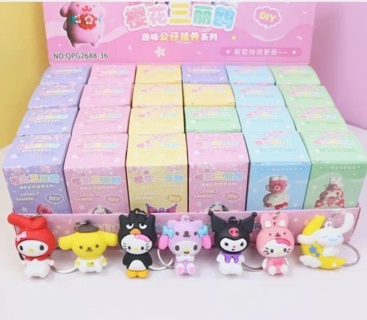 Adorable Random Surprise Kawaii Sanrio Pendant Keychain Holder, Hello Kitty and Friends, Kuromi, My Melody - Uylee's Boutique