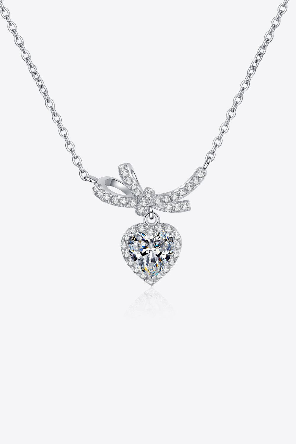 Uylees Boutique 1 Carat Moissanite Heart Pendant Necklace
