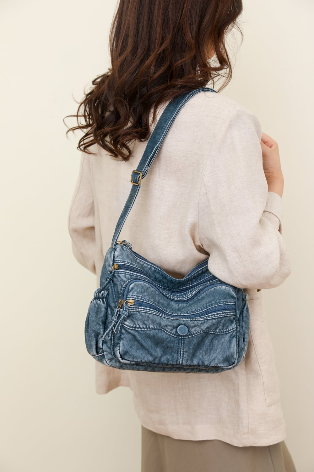 Uylee's Boutique PU レザー クロスボディ バッグ