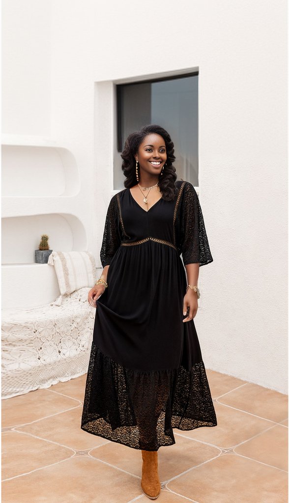 Plus Size V-Neck Half Sleeve Midi Dress