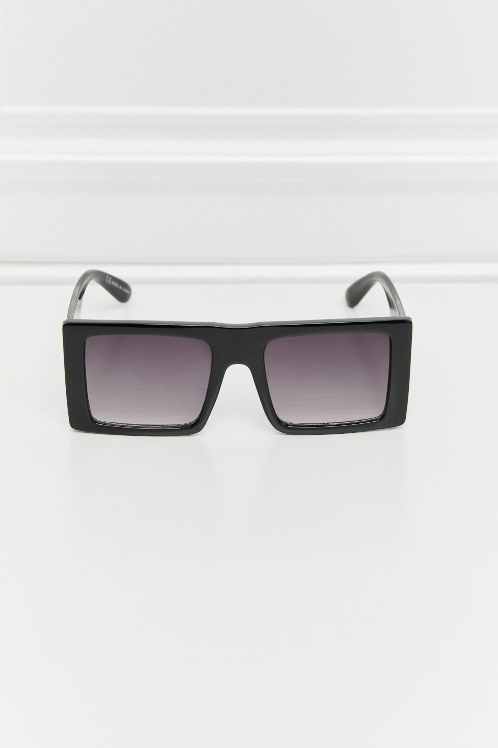 Uylee's Boutique Square Polycarbonate Sunglasses