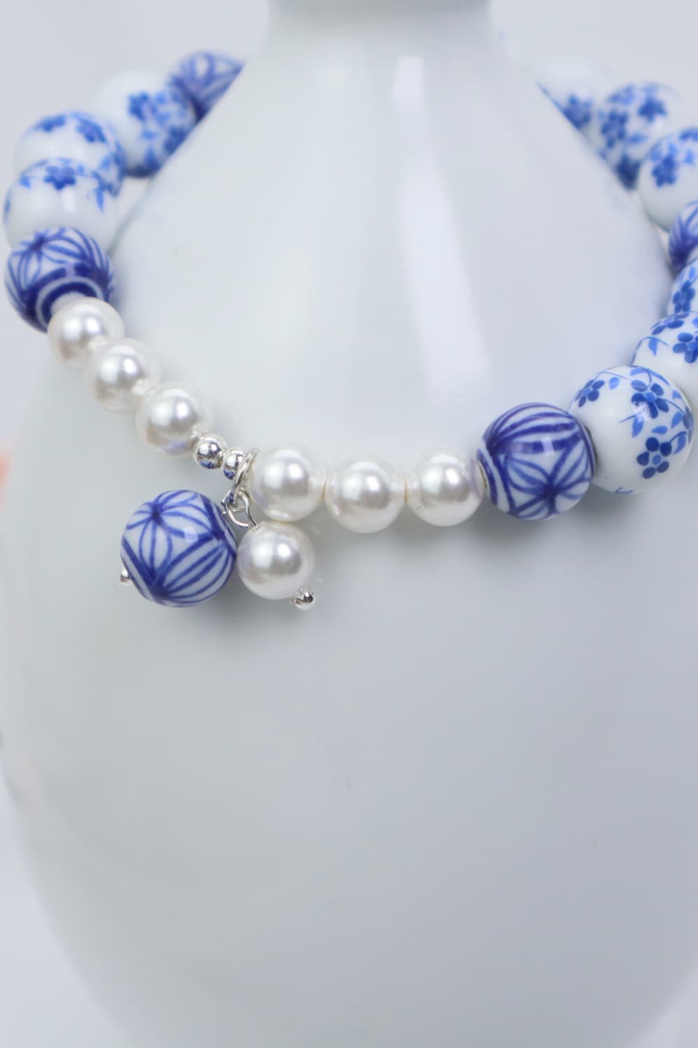 Hand-Drawing Ceramic Bead and Pearl Bracelet