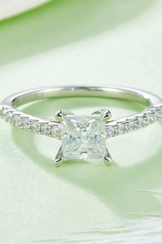 Uylee's Boutique 1.21 Carat Moissanite 925 Sterling Silver Side Stone Ring