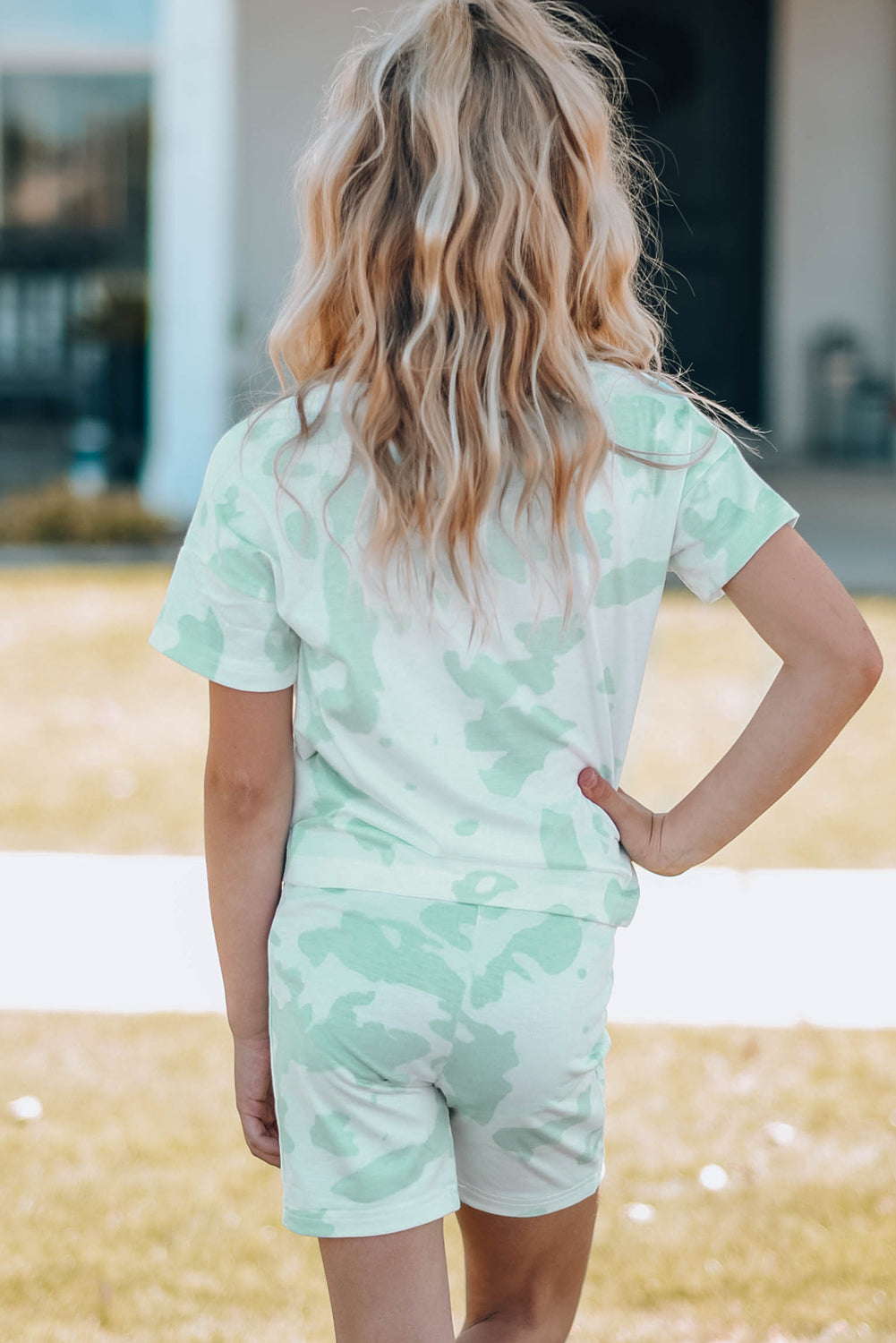Girls Printed Letter Graphic Lounge Set (Mommy and Me Set)