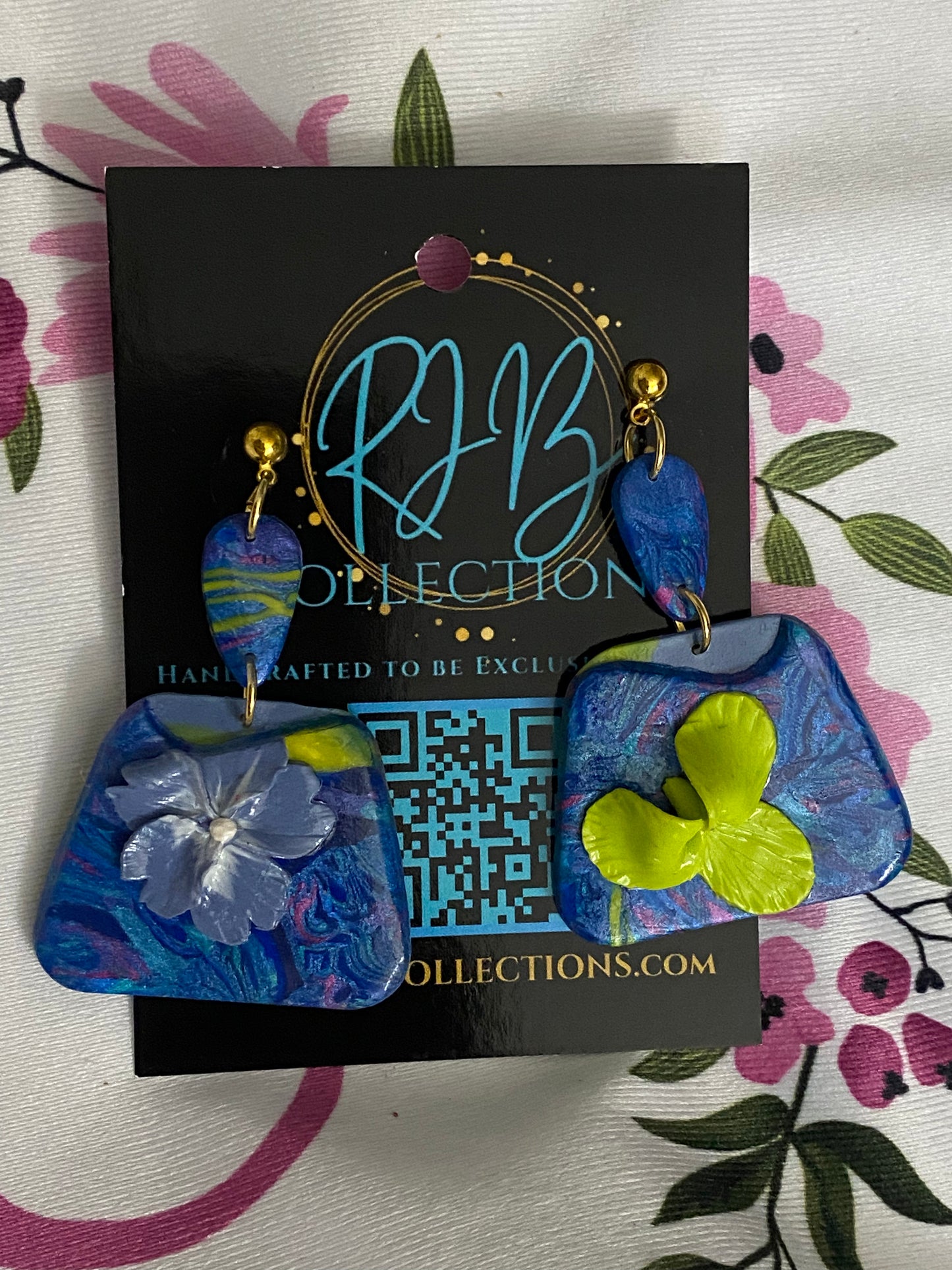Handmade Floral Box Pierced Dangle Earrings