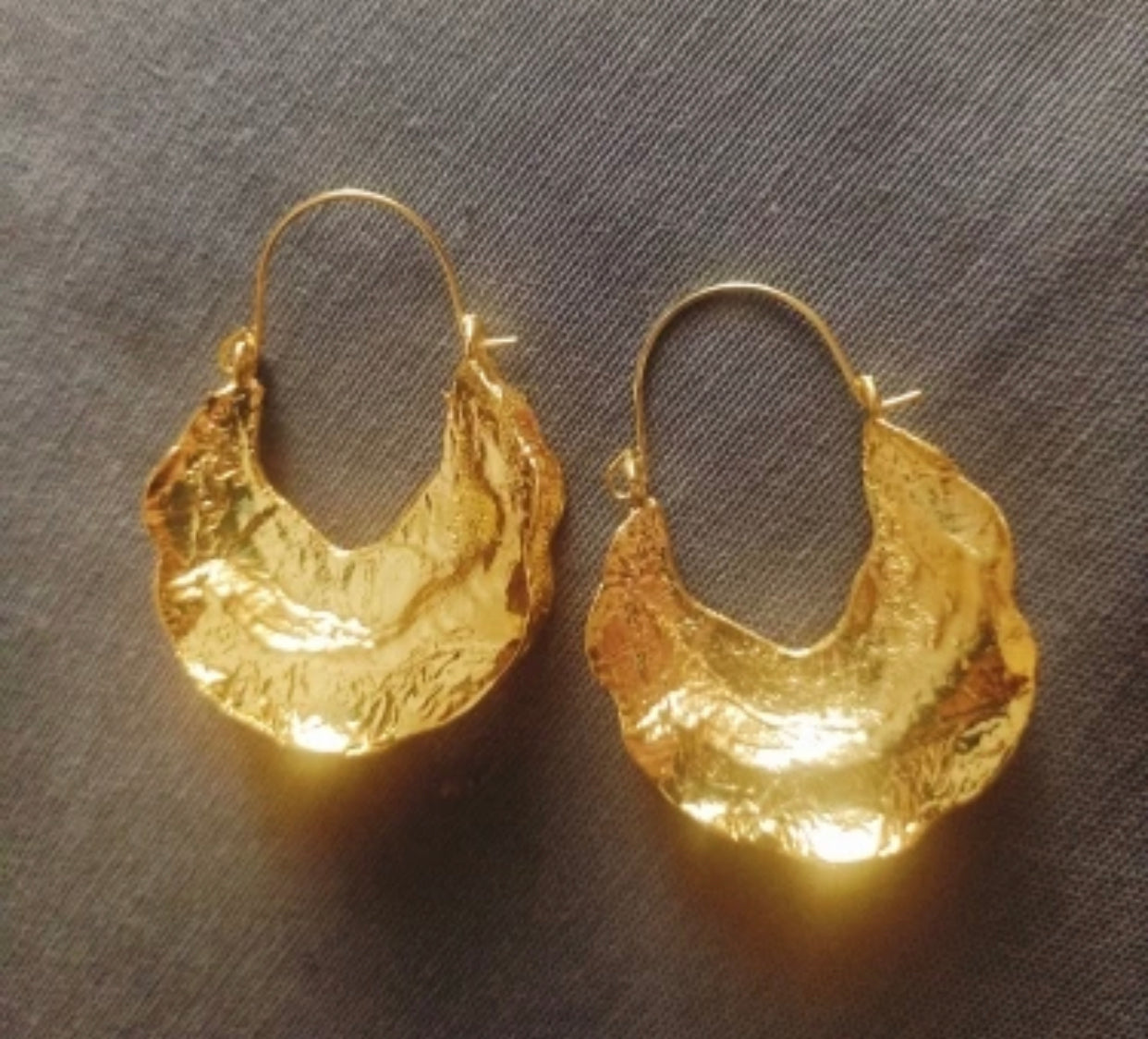 Geometric Rounded Dangle Earrings