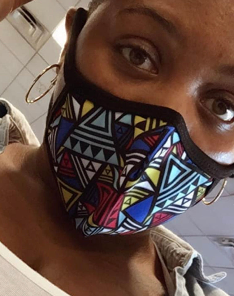 Geometry Triangle Patterned Face Mask