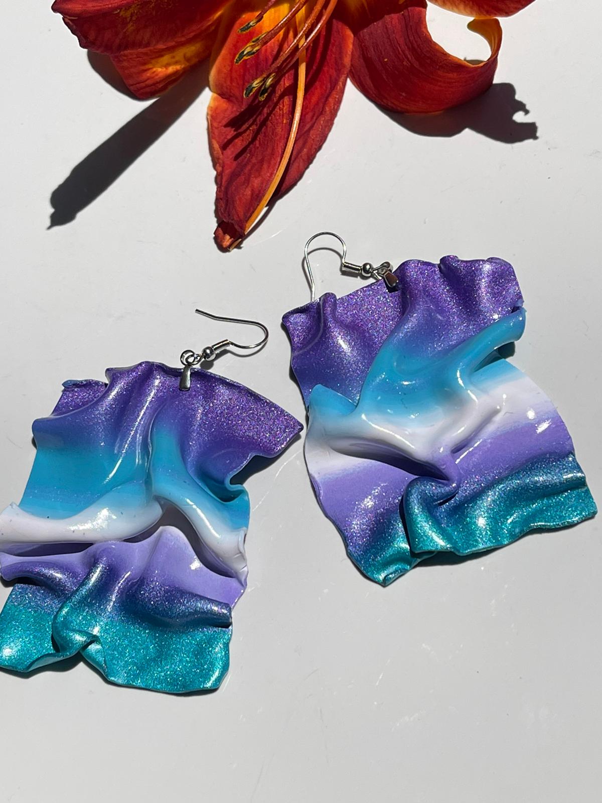 Hand Made Violet Blue White Small Drape Earrings