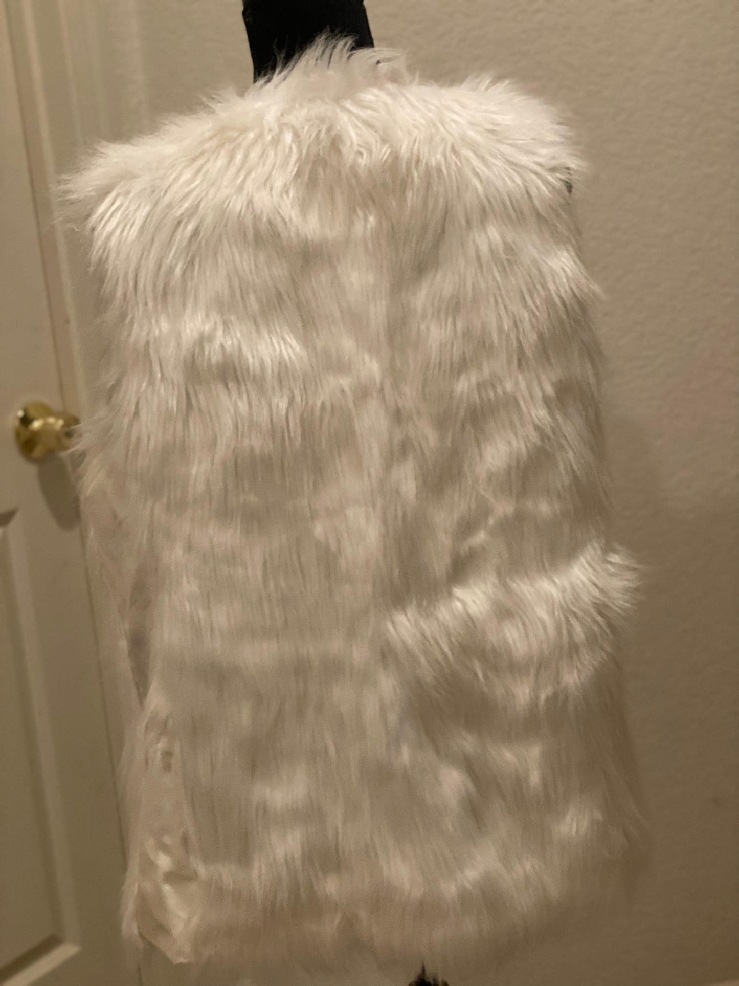 Delia’s Brand Vest, Size Large - Gently Used
