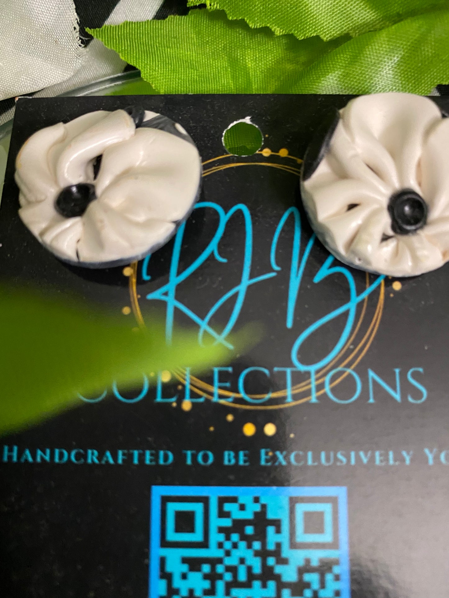 Handmade Black and White Floral Pierced Earrings