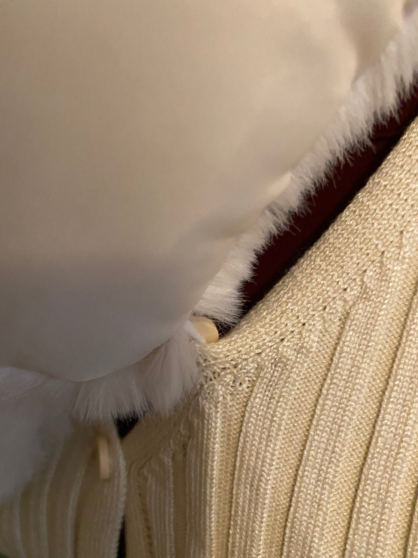 Fashion Fur Collar Acrylic Long Sleeve Outerwear with removable collar & cuffs